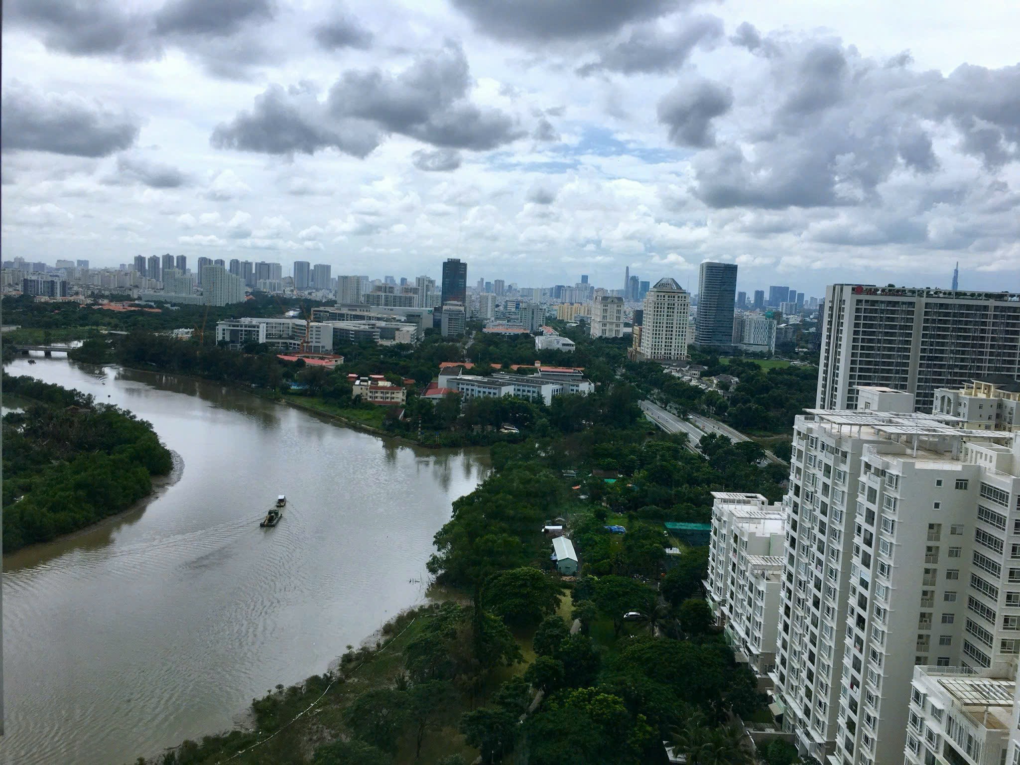 Hình ảnh chính